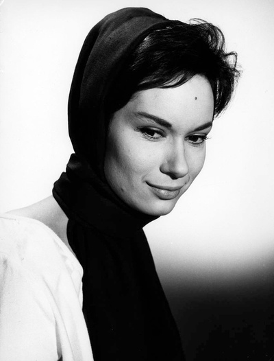 蕾雅·马萨利的写真