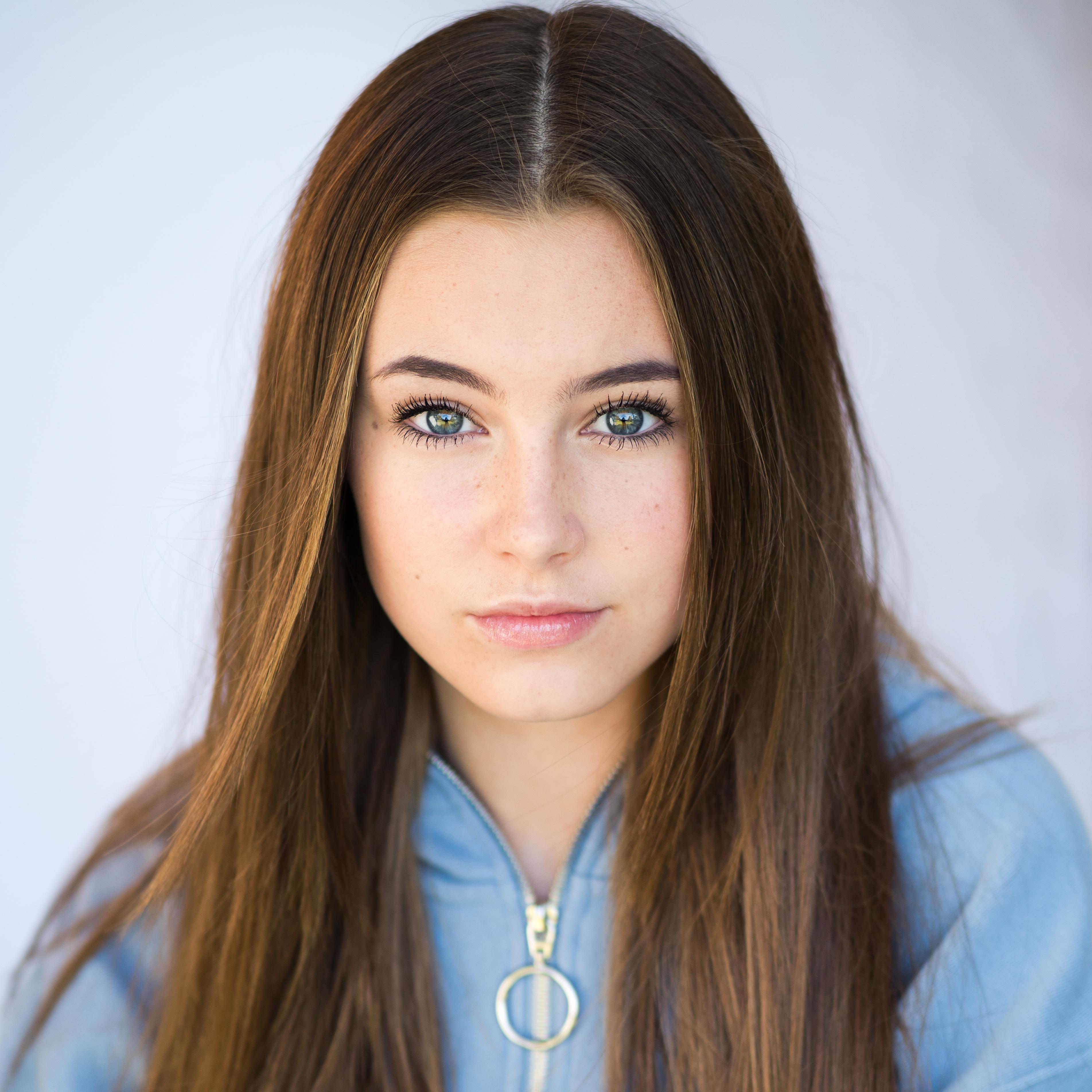 阿梅利亚·克劳奇的写真-长大了