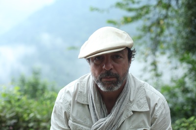 赛米·卡普拉诺格鲁的写真