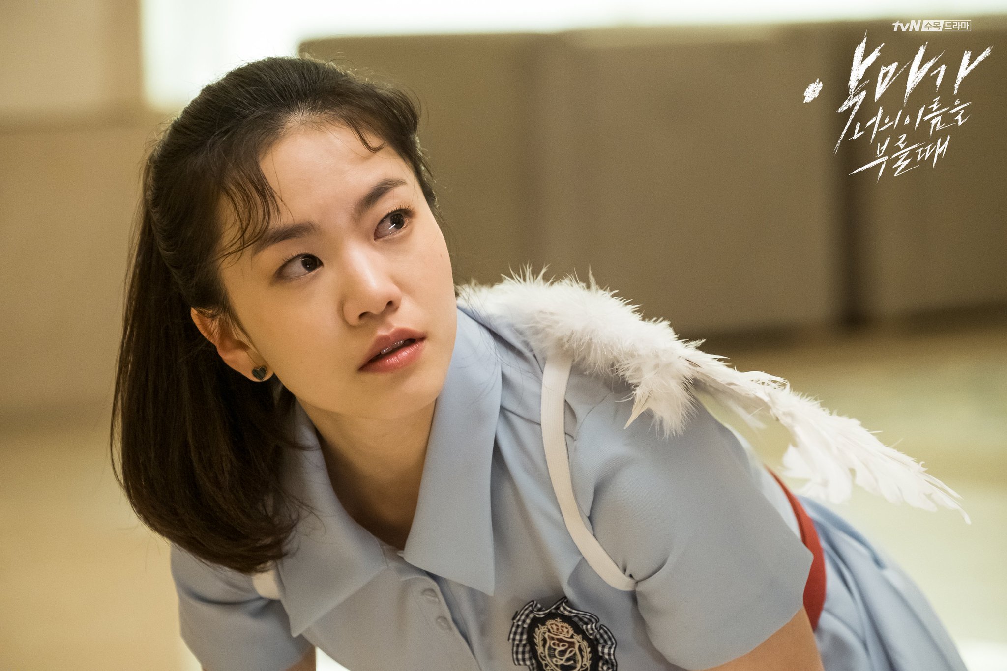 李雪 的写真-当恶魔呼喊你的名字时...