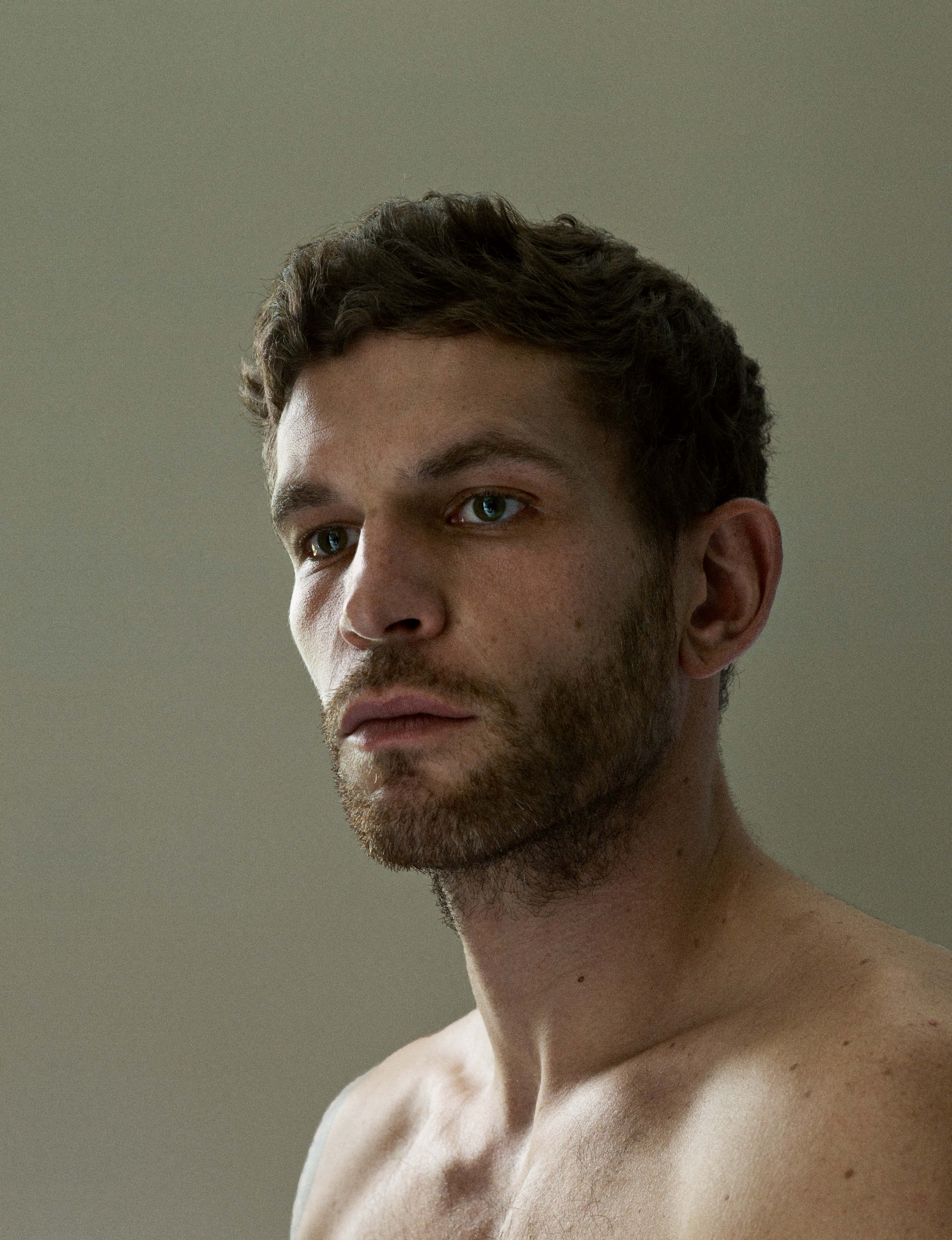 阿诺德·瓦卢瓦的写真