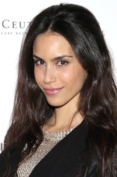 希娃·尼加的写真