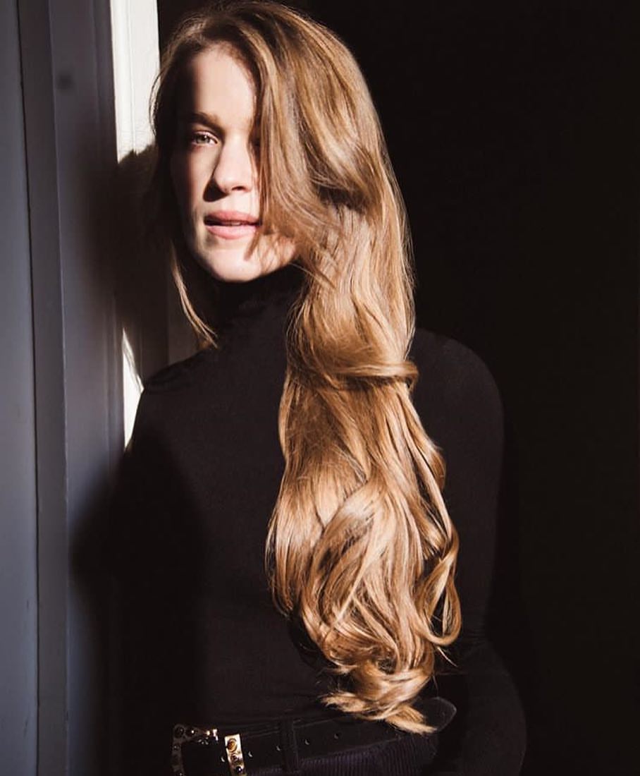 卡雅·布洛克萨奇的写真