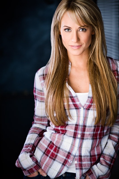 丽莎·玛丽·卡鲁克的写真