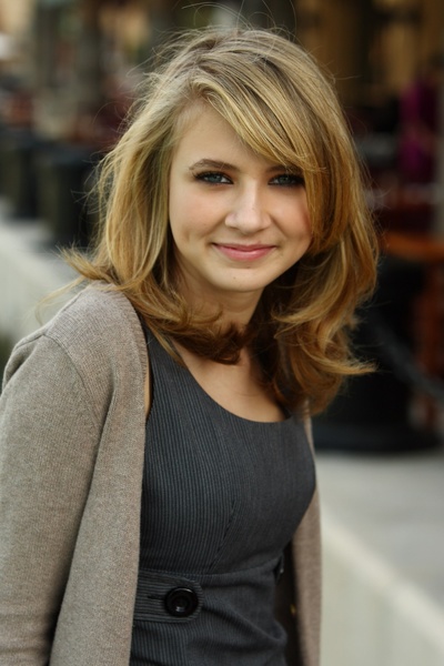 伊丽莎·班尼特的写真