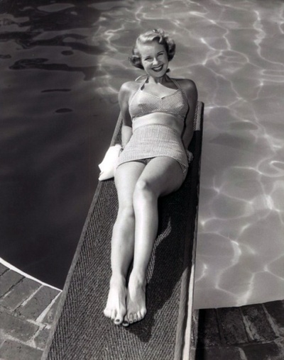 莫娜·弗里曼的写真