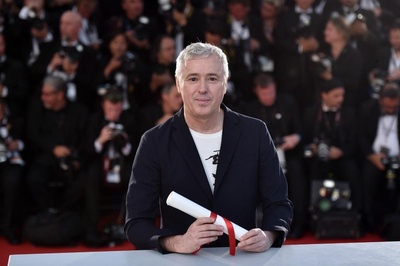 罗宾·坎皮略的写真