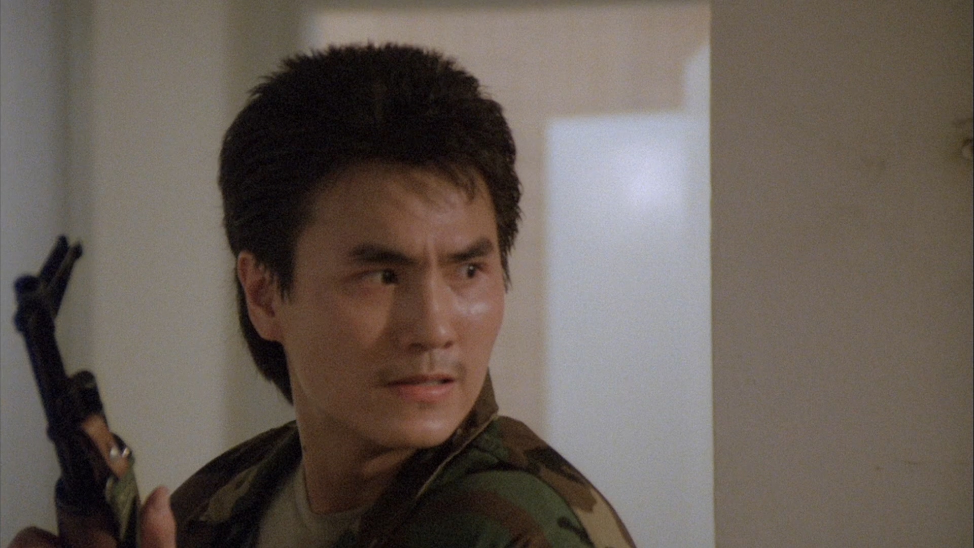 仇云波的写真-《義膽紅唇》