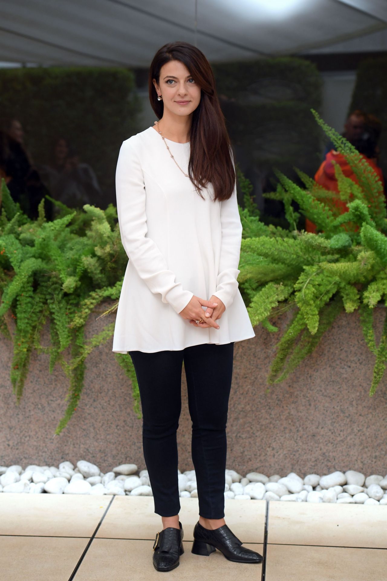 芭芭拉·朗奇的写真