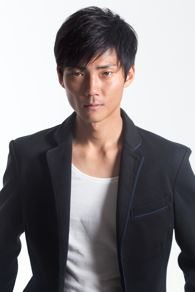 毎熊克也的写真