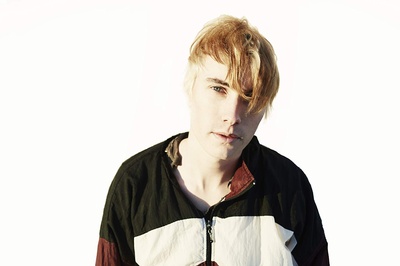 詹姆斯·帕克顿的写真-Photo by Pete Domin...