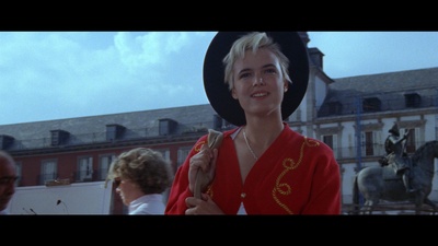 依华歌宝的写真-《飛鷹計劃 / 上帝武裝...