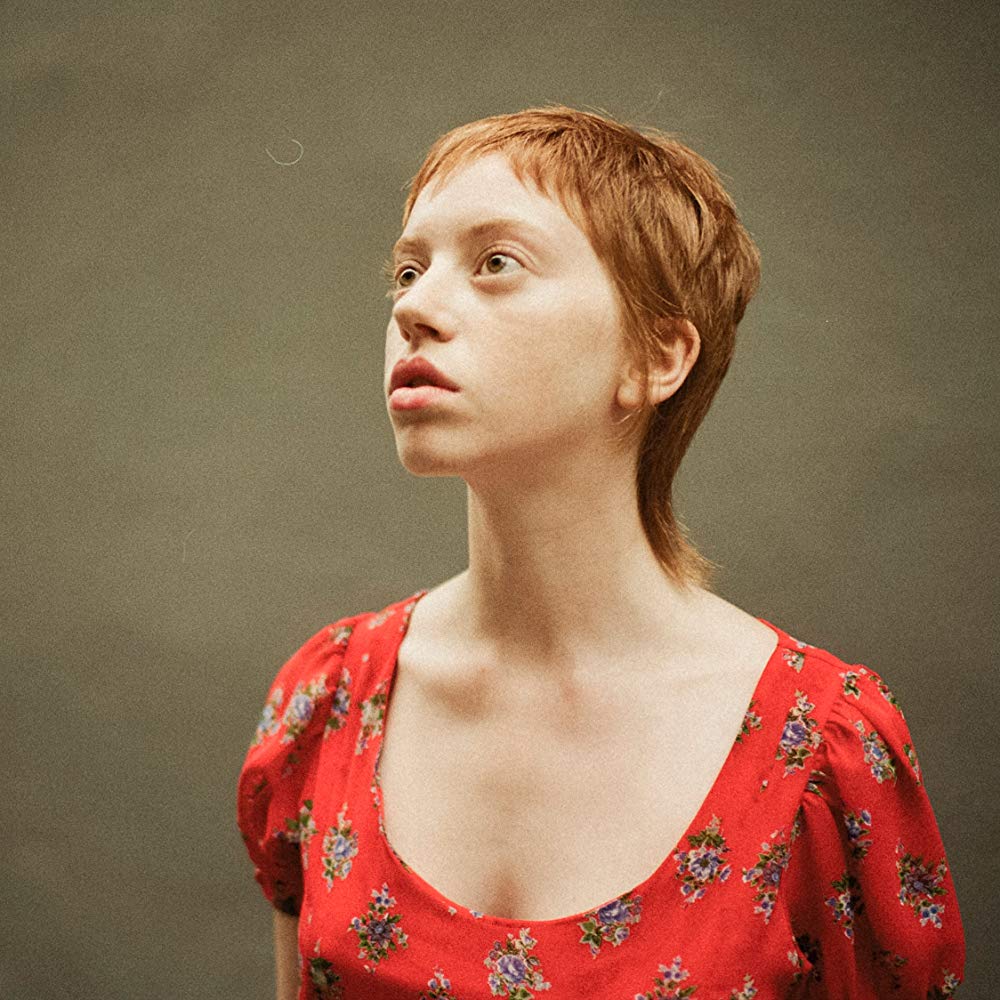 莉莉·纽马克的写真