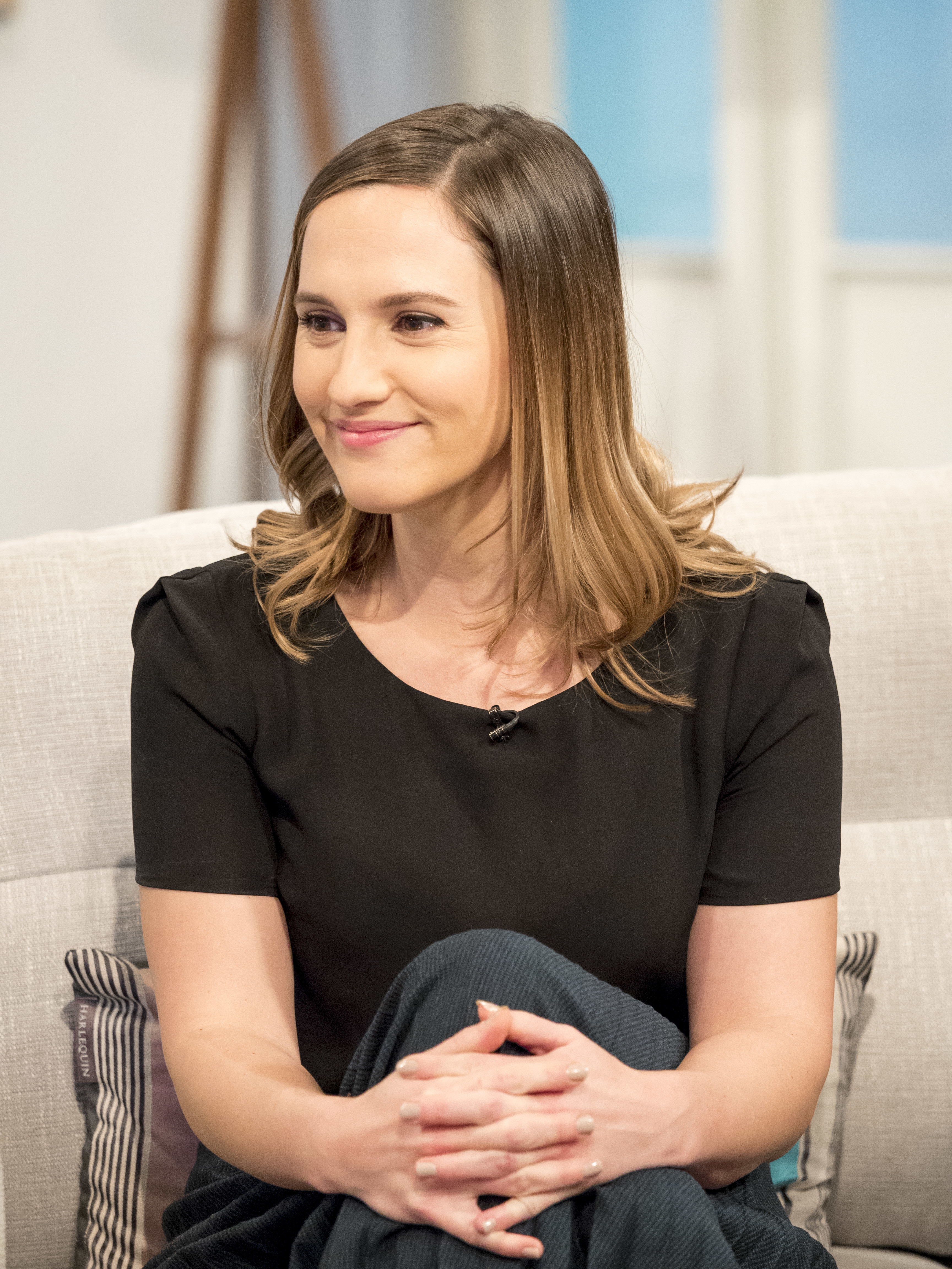 露丝·布莱德利的写真