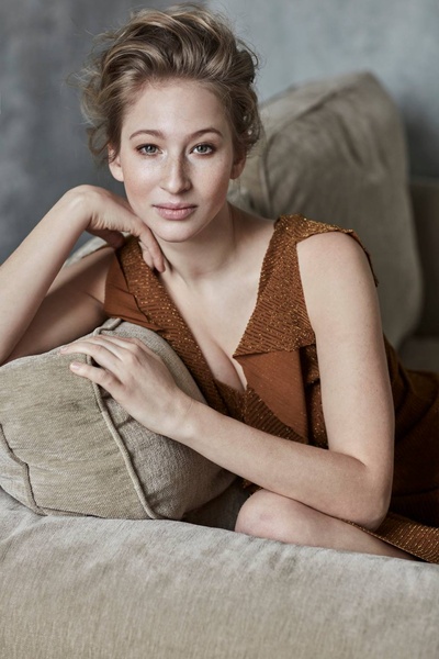 雷卡·滕吉的写真