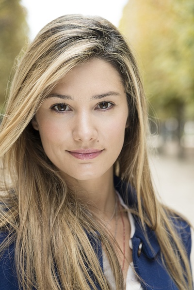 爱丽丝·波尔的写真