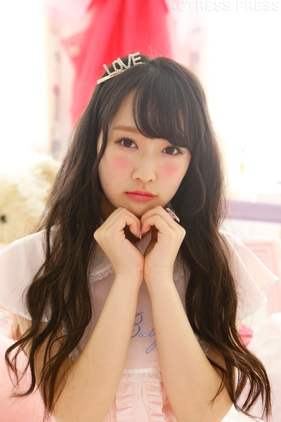 越智尤拉诺的写真