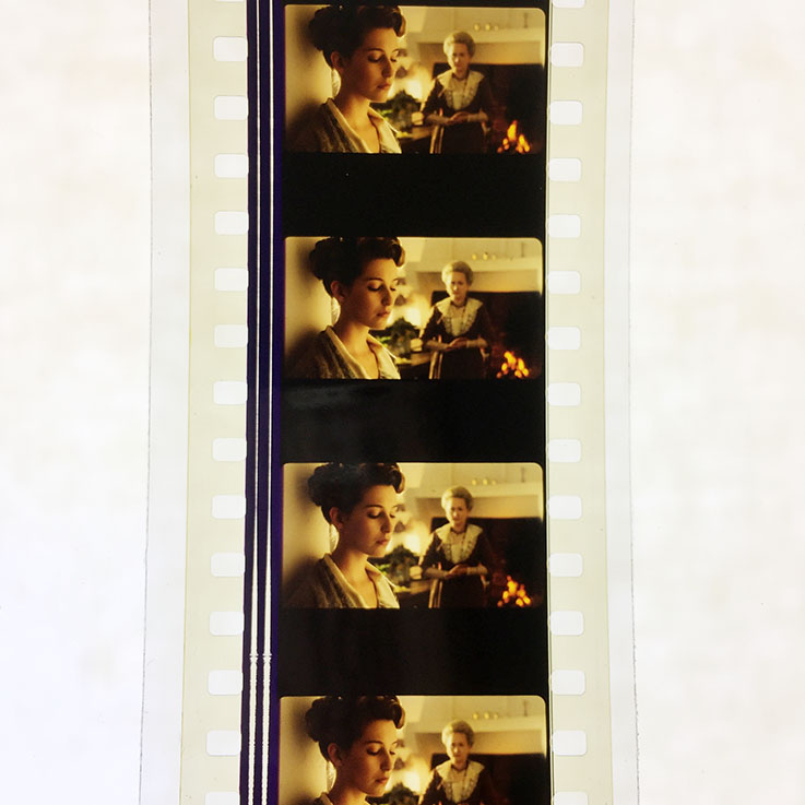 萨拉·格莱宾的写真