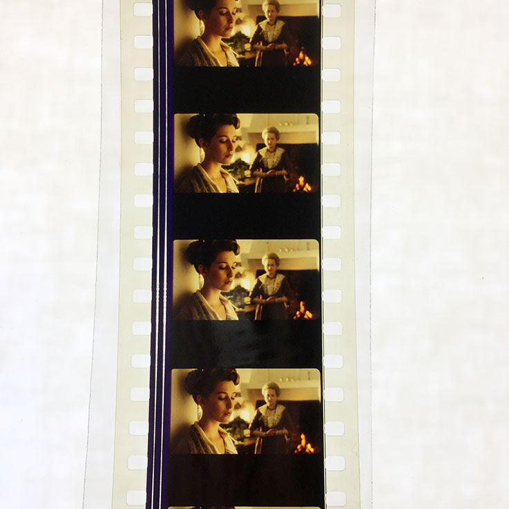 萨拉·格莱宾的写真