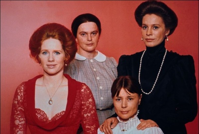 卡莉·西尔万的写真