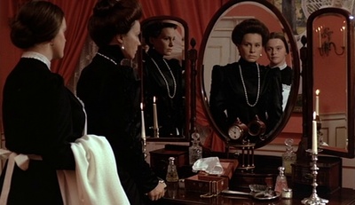 卡莉·西尔万的写真