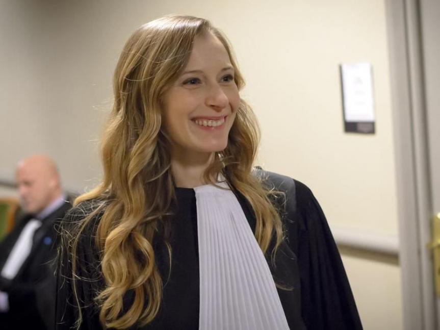 欧菲莉亚·科尔布的写真