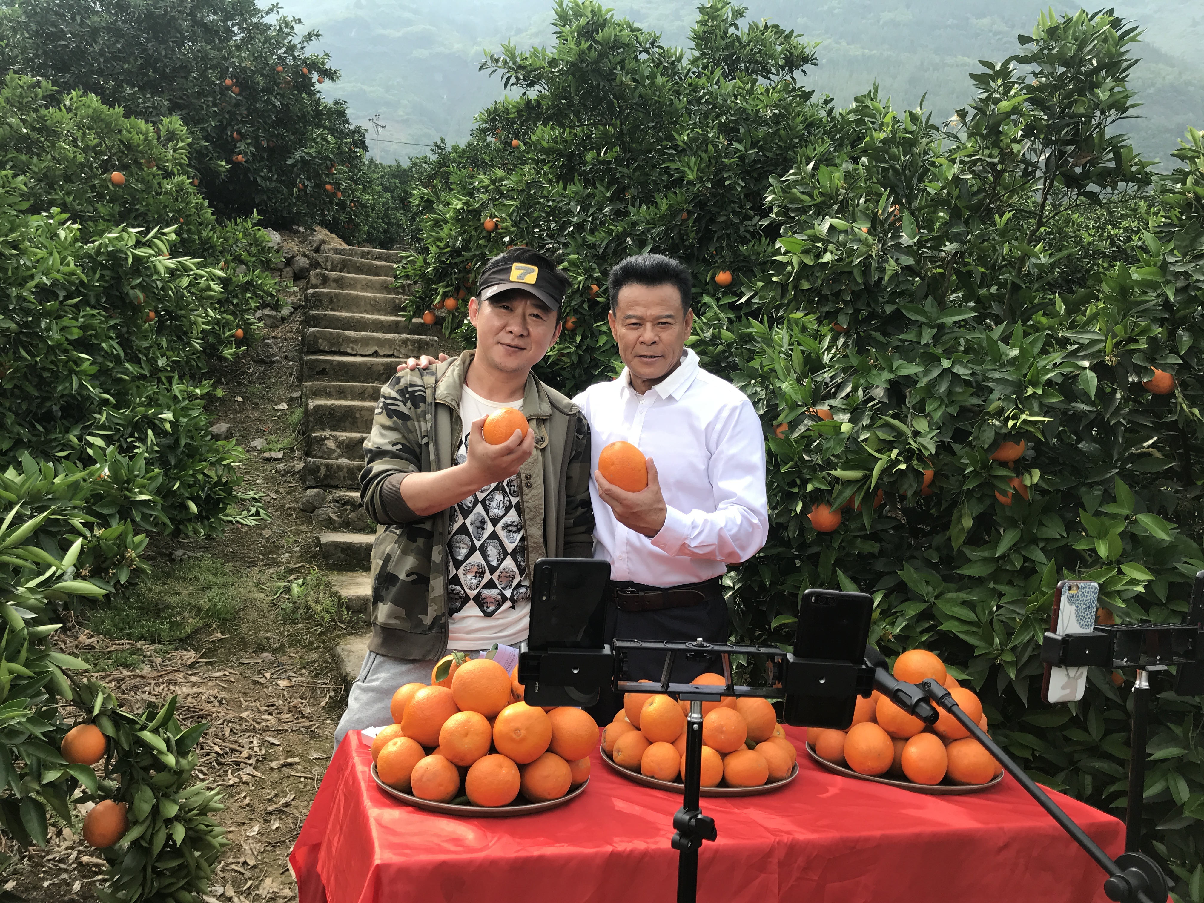 赵艺然的写真-电影《天地之间》导演...