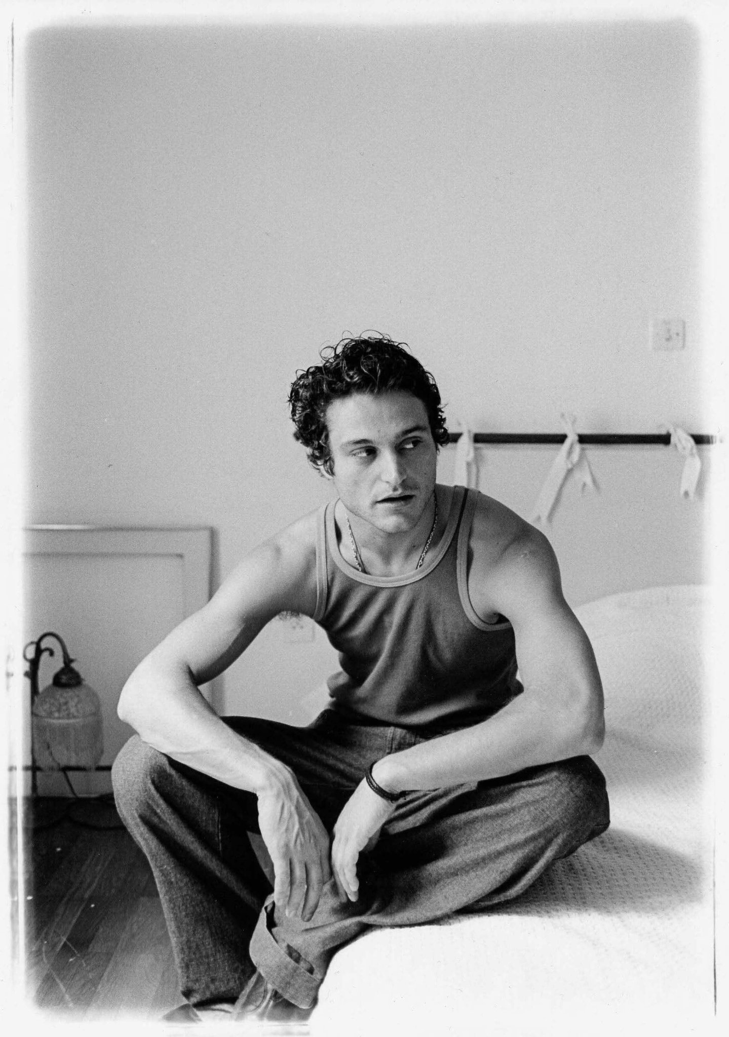 桥格斯·卡拉米霍斯的写真