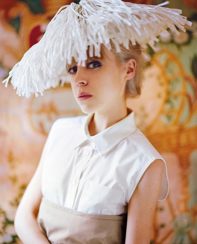 安东尼娅·坎贝尔-休斯的写真