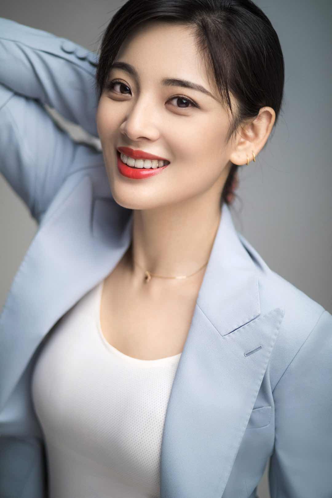 张倩如的写真-张倩如 闪亮写真