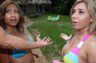 基娜·卡伊的写真