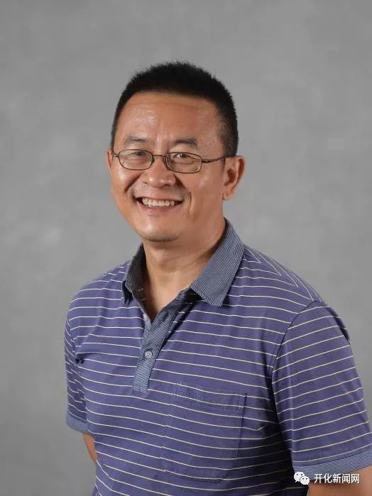 周浩的写真-http://www.sohu.com/...