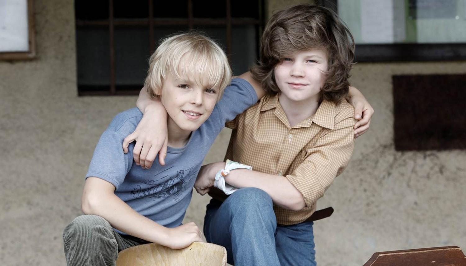 蒂尔曼·多布勒的写真-Zuckersand (2017)