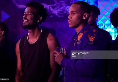 特雷勒·希尔的写真