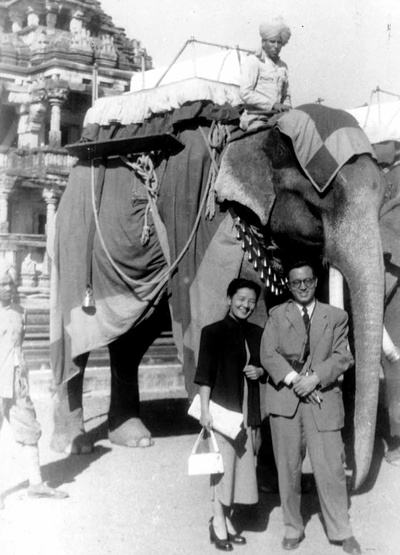 张骏祥的写真-文化代表团访印。