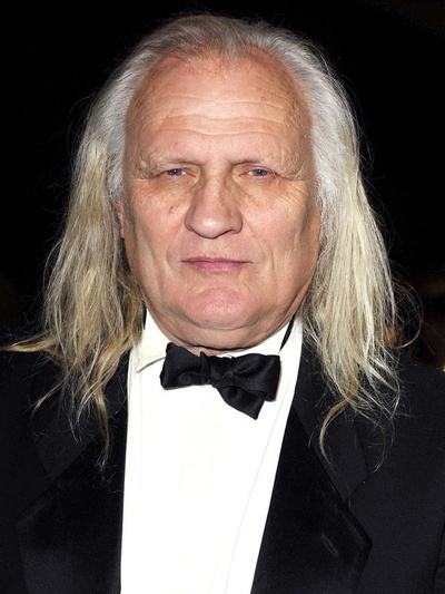 乔·皮特卡的写真