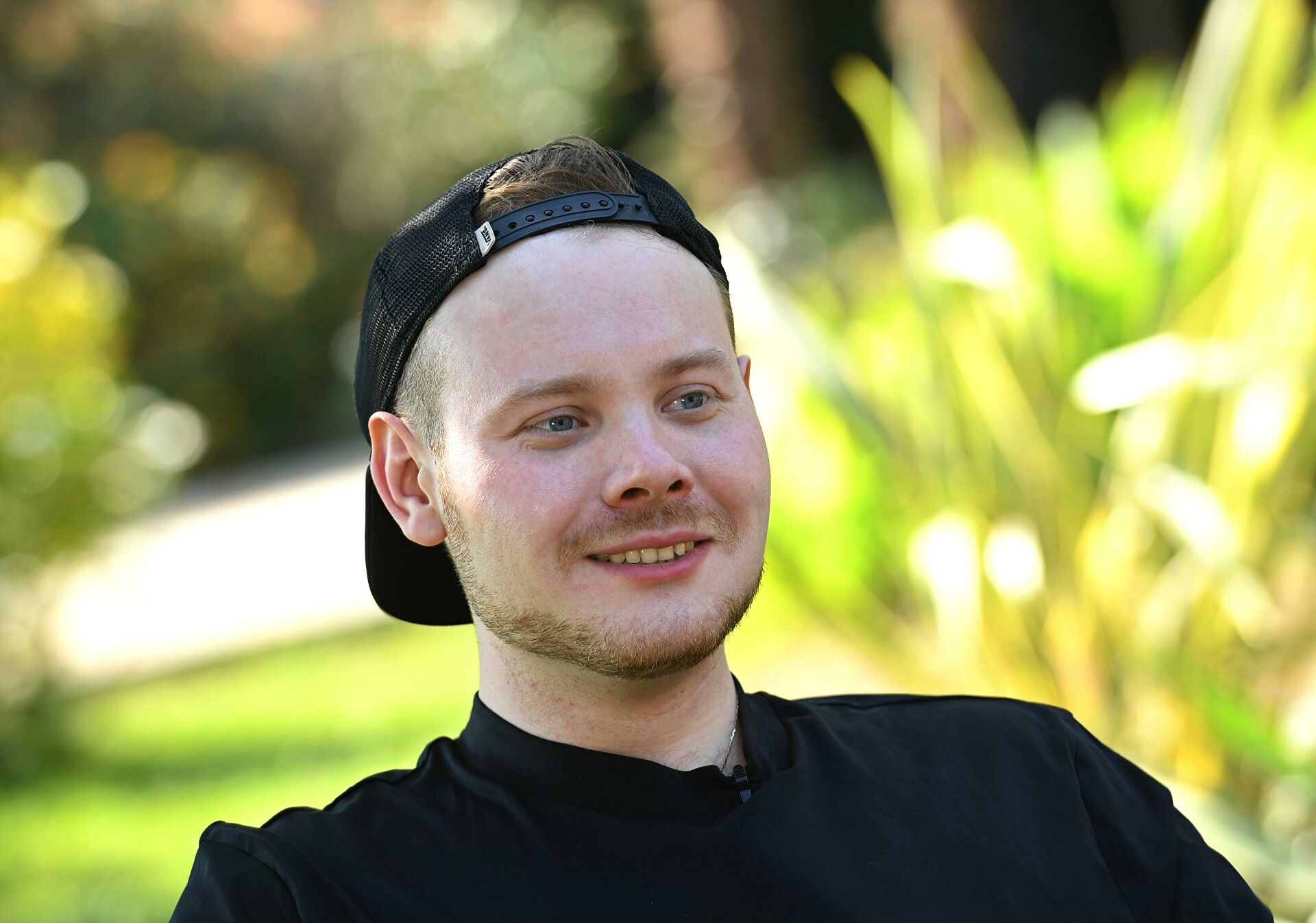 伊万·特韦尔多夫斯基的写真