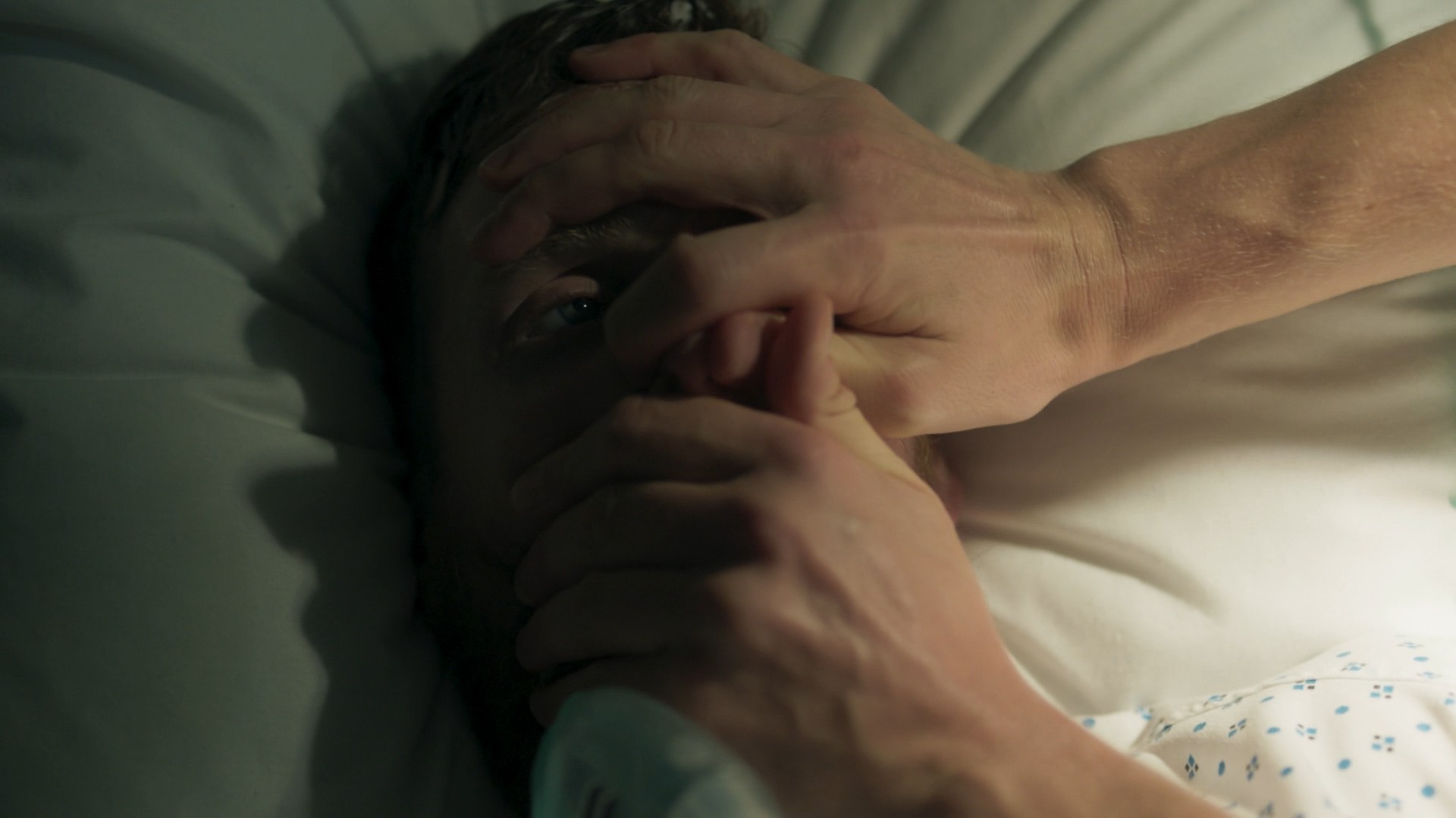 洛娜·麦克法迪的写真-这张图突出的就是他的...