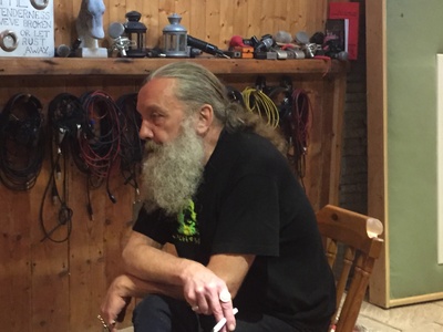 艾伦·摩尔的写真