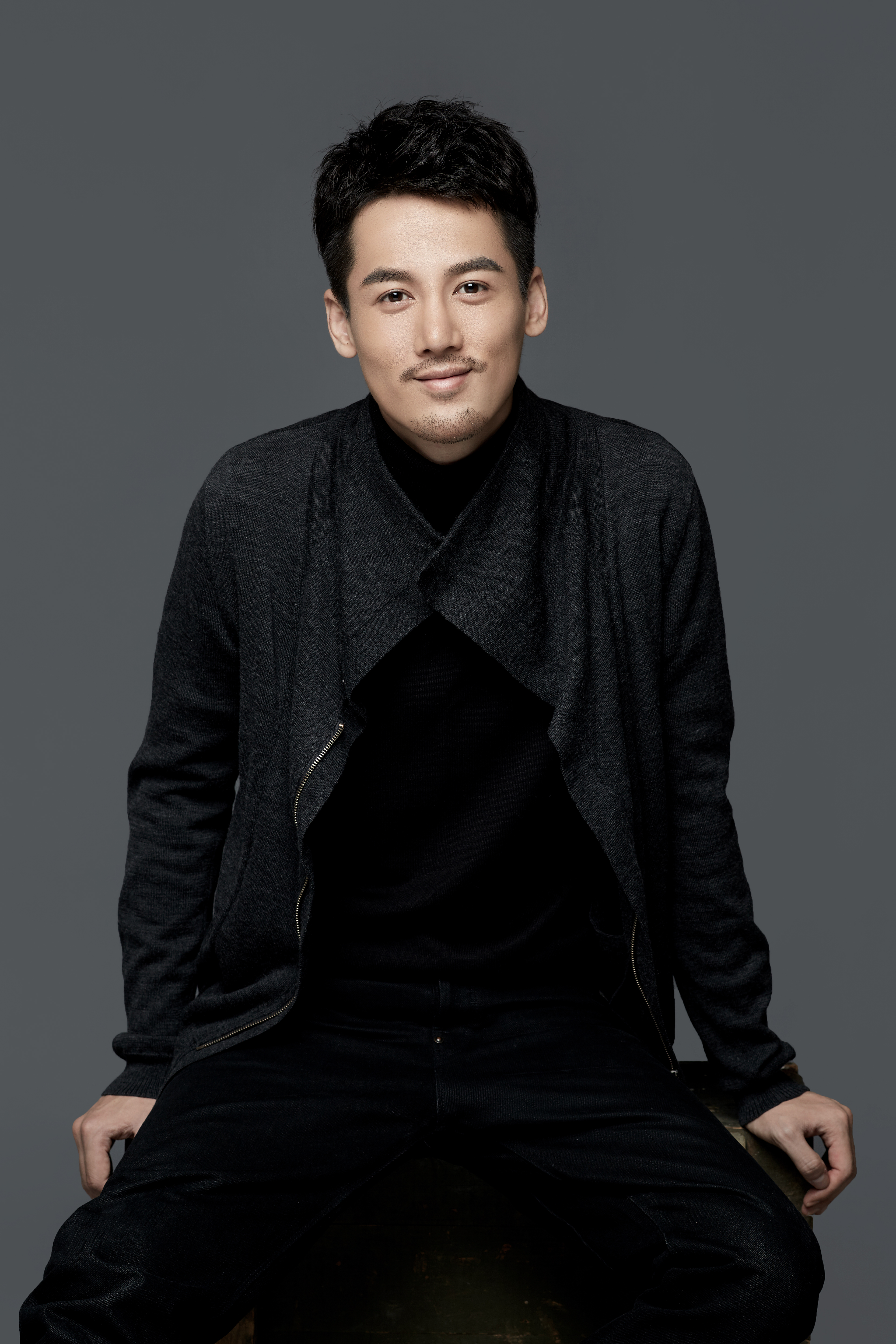 余铭轩的写真-余洺轩写真