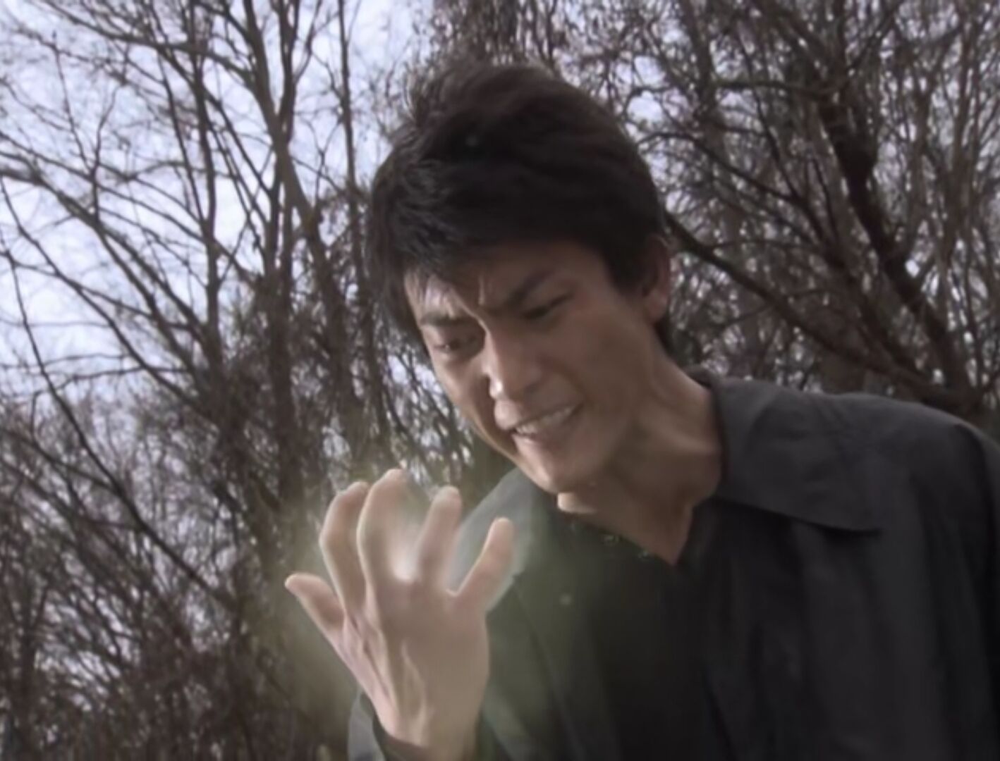 俊藤光利的写真