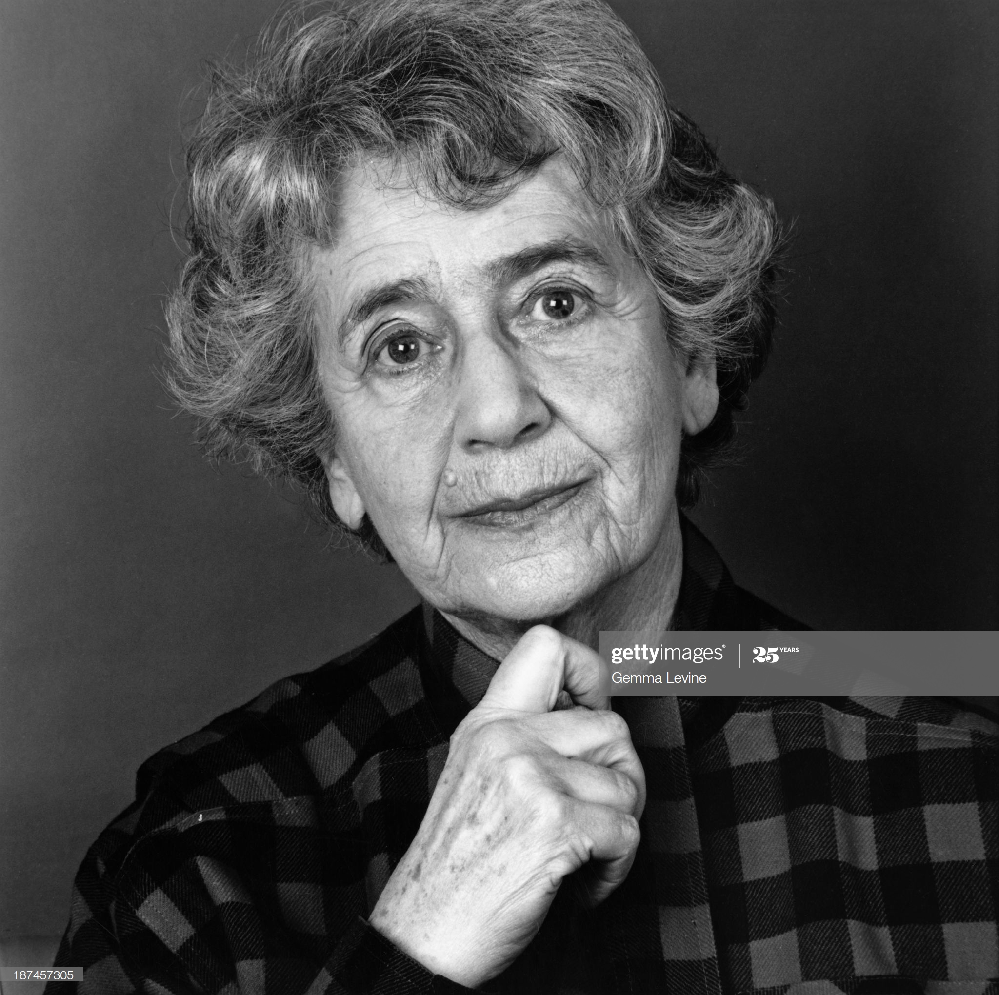 佩吉·阿什克罗福特的写真