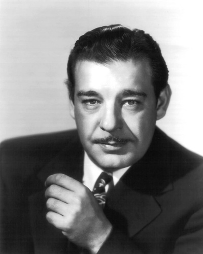 小朗·钱尼的写真