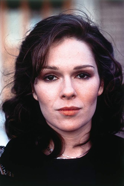 凯伦·琳恩·高妮的写真