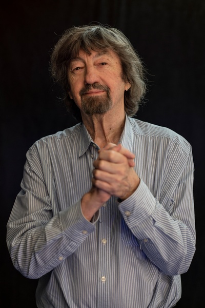 特雷弗·纳恩的写真