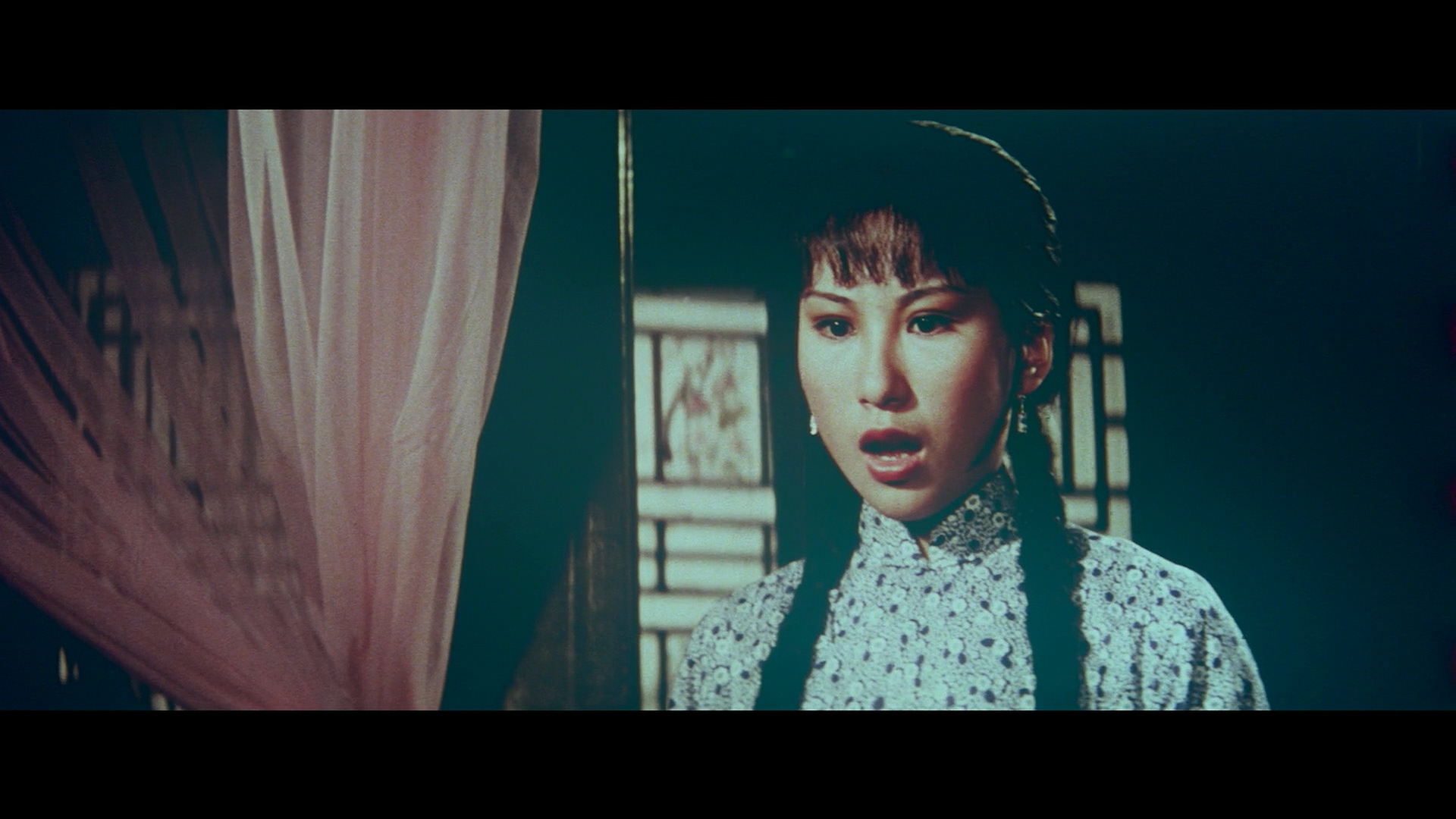 刘皓怡的写真-《烈日 狂風 野火》