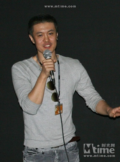 李宋喜一的写真