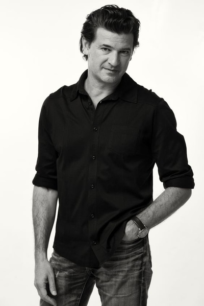 胡里奥·密谭的写真