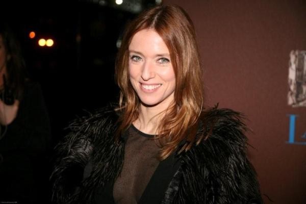 蕾雅·德吕盖的写真-蕾雅·德吕盖