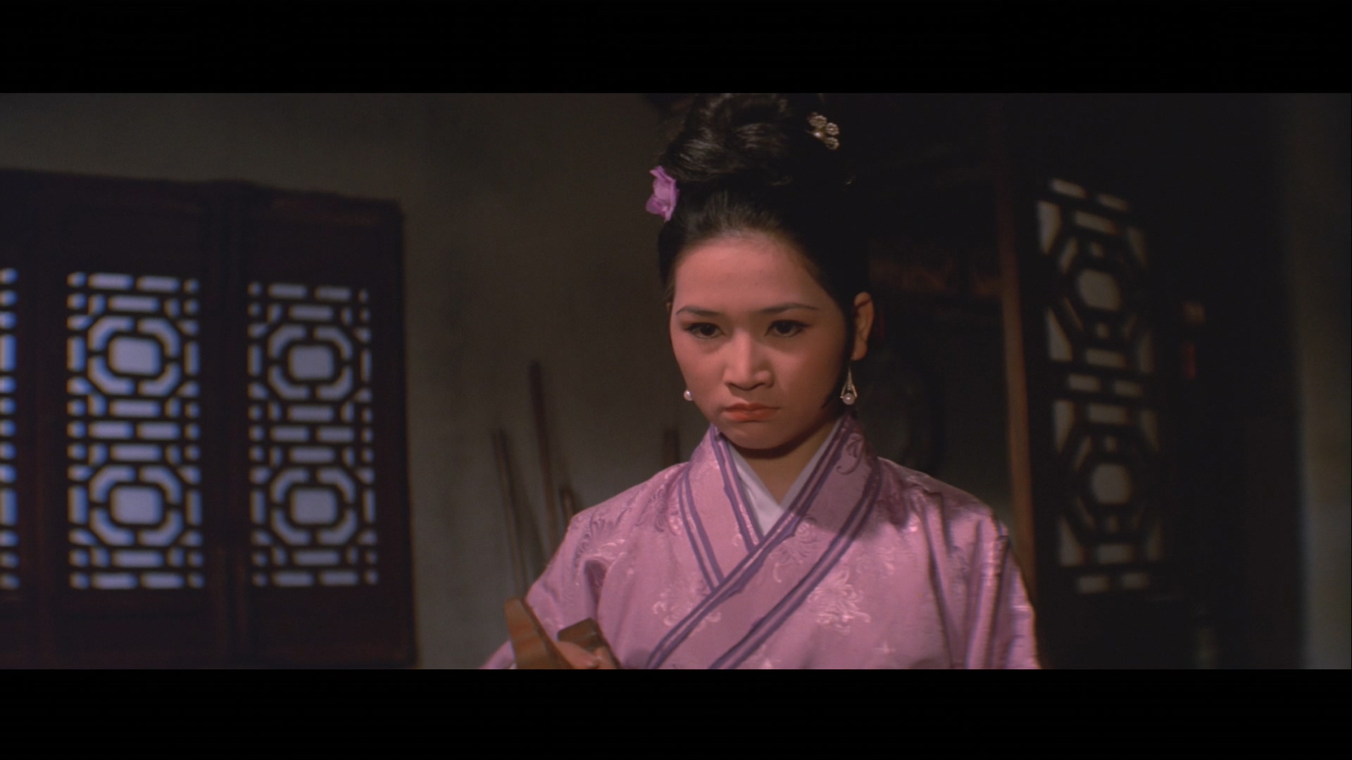 江霞的写真-《鬼新娘》